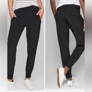 Athleta SoHo Joggers - Like New Size 2